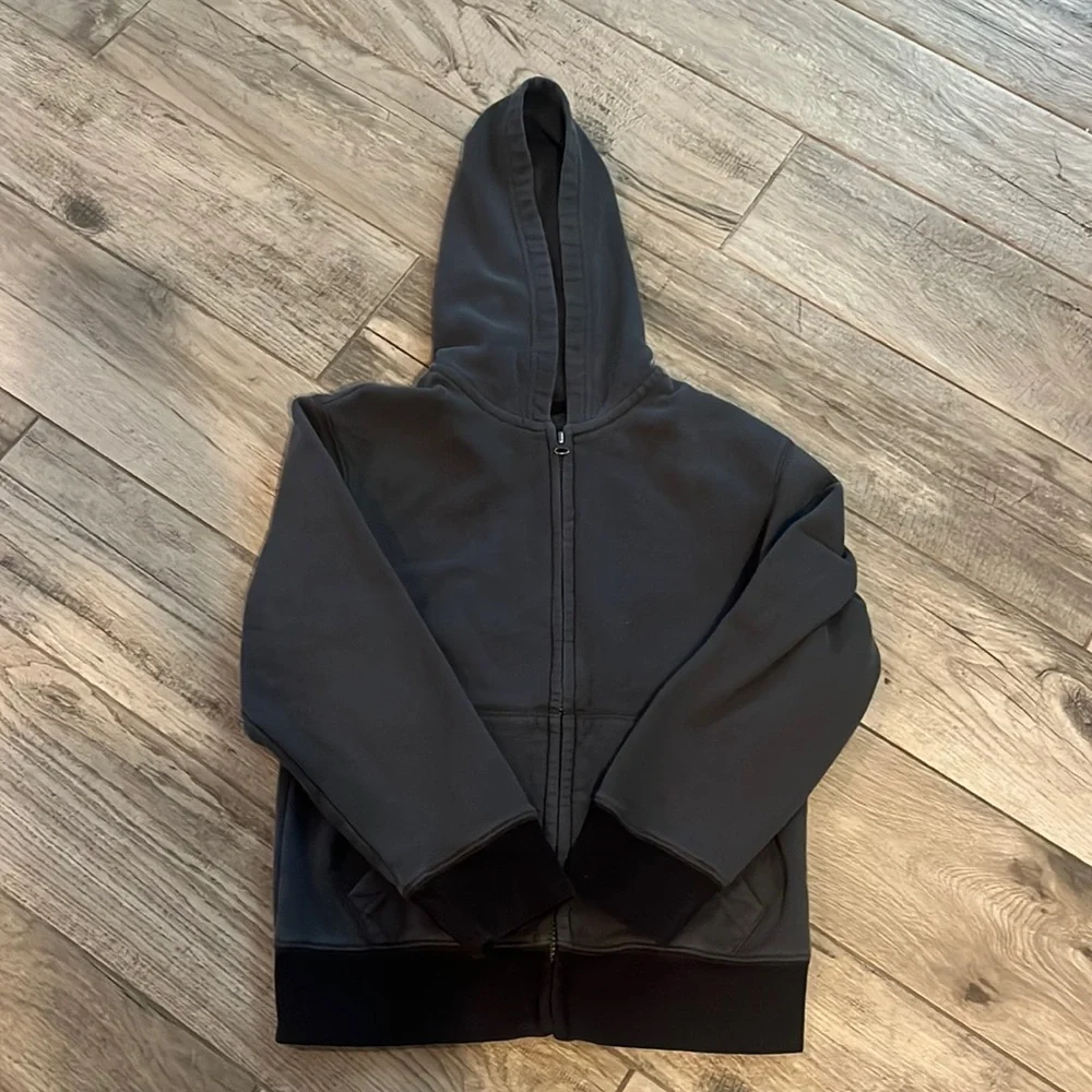 The Children’s Place zip up hoodie, sz 7/8